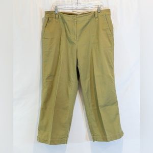 Eileen Fisher Green Cotton Cropped Pant- large